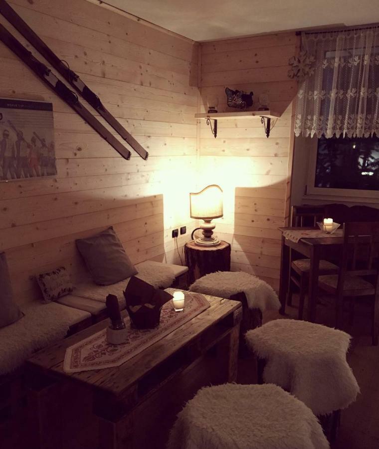Albergo Aprica Garni エクステリア 写真